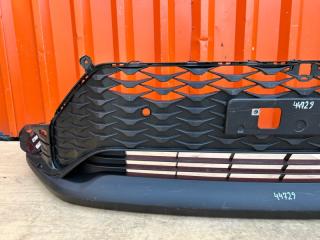 Решетка радиатора передняя TOYOTA COROLLA CROSS ZSG10 52129-16020 3 ракурс