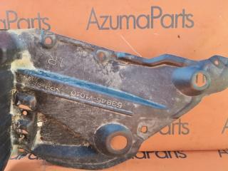 Подкрылок правый передний TOYOTA NOAH ZWR90G 53845-V1010 2 ракурс
