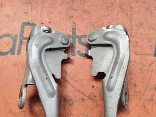 Петля капота MITSUBISHI DION CR9W 2 ракурс