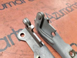 Петля капота MITSUBISHI DION CR9W 4 ракурс