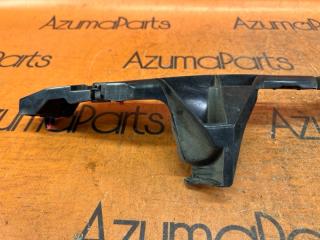 Крепление бампера правое заднее TOYOTA VOXY ZRR80W 52575-28030 4 ракурс Крепление бампера правое заднее TOYOTA VOXY ZRR80W 52575-28030 4 ракурс