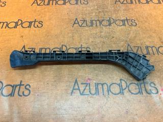 Крепление бампера правое заднее TOYOTA PRIUS ZVW30 52575-47020 1 ракурс
