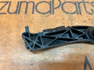 Крепление бампера правое заднее TOYOTA SIENTA NCP81G 52575-52100 5 ракурс