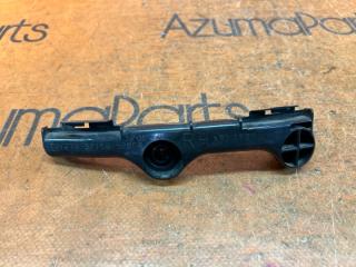 Крепление бампера правое заднее TOYOTA SIENTA NCP81G 52155-52060 1 ракурс