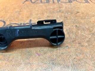 Крепление бампера правое заднее TOYOTA SIENTA NCP81G 52155-52060 3 ракурс