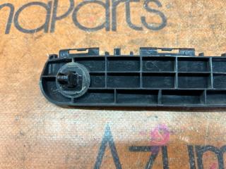 Крепление бампера левое заднее TOYOTA AQUA NHP10 52576-52160 5 ракурс