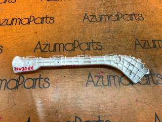 Крепление бампера правое заднее TOYOTA PRIUS ZVW30 52575-47020 1 ракурс