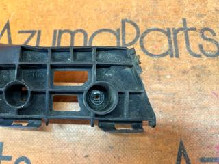 Крепление бампера правое переднее TOYOTA PRIUS ZVW30 52115-47020 3 ракурс