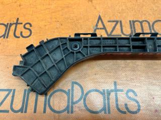 Крепление бампера левое заднее TOYOTA PRIUS ZVW30 52576-47020 2 ракурс