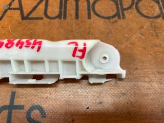 Крепление бампера левое переднее TOYOTA VITZ KSP90 52536-52050 3 ракурс