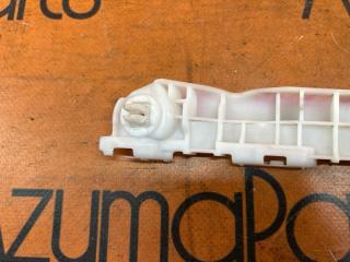 Крепление бампера левое переднее TOYOTA VITZ KSP90 52536-52050 5 ракурс