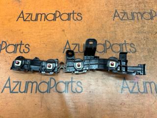 Крепление бампера левое заднее TOYOTA VOXY MZRA90W 52576-V1010 4 ракурс