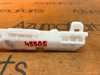 Крепление бампера правое переднее TOYOTA SIENTA NHP170G 75545-52010 3 ракурс