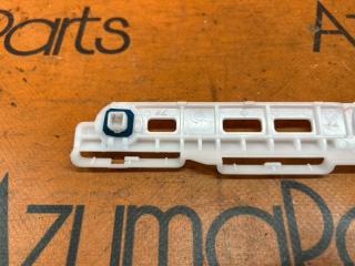 Крепление бампера правое переднее TOYOTA SIENTA NHP170G 75545-52010 5 ракурс