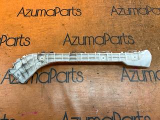 Крепление бампера левое заднее TOYOTA PRIUS ZVW30 52576-47020 1 ракурс