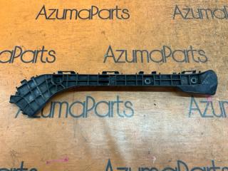 Крепление бампера левое заднее TOYOTA PRIUS ZVW30 52576-47020 1 ракурс