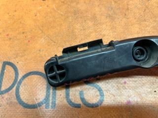 Крепление бампера правое заднее TOYOTA SIENTA NCP81G 52575-52100 2 ракурс