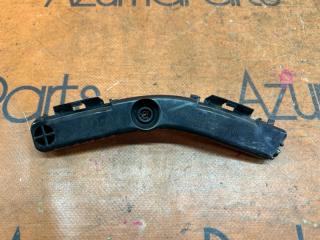 Крепление бампера правое заднее TOYOTA SIENTA NCP81G 52575-52100 1 ракурс