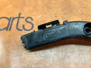 Крепление бампера левое заднее TOYOTA SIENTA NCP81G 52576-52080 2 ракурс