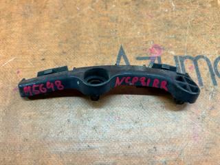 Крепление бампера правое заднее TOYOTA SIENTA NCP81G 52155-52060 1 ракурс