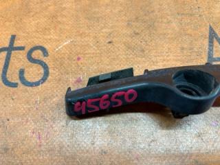 Крепление бампера правое заднее TOYOTA SIENTA NCP81G 52155-52060 2 ракурс