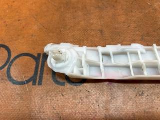 Крепление бампера правое переднее TOYOTA VITZ KSP90 52535-52060 5 ракурс