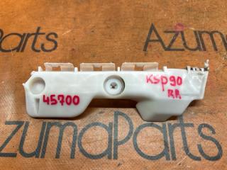 Крепление бампера правое заднее TOYOTA VITZ KSP90 52575-52111 1 ракурс