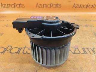 Мотор печки MITSUBISHI MIRAGE A03A AE 03 40 3 ракурс