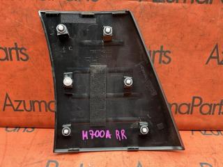 Накладка на стойку кузова правая задняя TOYOTA PASSO M700A 75577-B1010 4 ракурс Накладка на стойку кузова правая задняя TOYOTA PASSO M700A 75577-B1010 4 ракурс