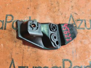 Крепление бампера правое переднее TOYOTA PASSO KGC10 52116-B1010 2 ракурс