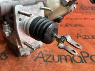 Главный тормозной цилиндр TOYOTA VITZ NHP130 47210-52660 2 ракурс Главный тормозной цилиндр TOYOTA VITZ NHP130 47210-52660 2 ракурс