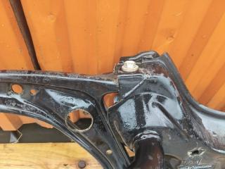 Балка под двс передняя TOYOTA VITZ NCP10 2NZ-FE 3 ракурс