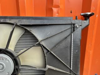 Радиатор основной TOYOTA WISH ZNE10G 1ZZFE 5 ракурс
