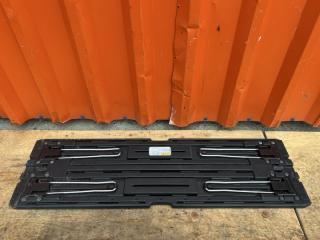 Полка багажника TOYOTA VOXY ZRR70W 5 ракурс