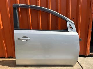 Дверь правая передняя TOYOTA WISH ZNE10G 1 ракурс