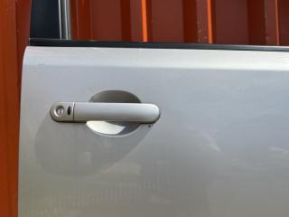 Дверь правая передняя TOYOTA WISH ZNE10G 3 ракурс