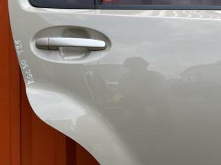 Дверь правая задняя TOYOTA PASSO KGC30 3 ракурс Дверь правая задняя TOYOTA PASSO KGC30 3 ракурс
