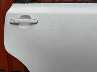 Дверь правая задняя TOYOTA RACTIS NCP100 3 ракурс