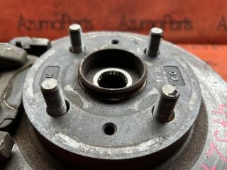 Ступица левая передняя TOYOTA PASSO KGC30 2 ракурс