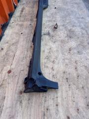 Порог правый TOYOTA NOAH ZRR80G 2 ракурс