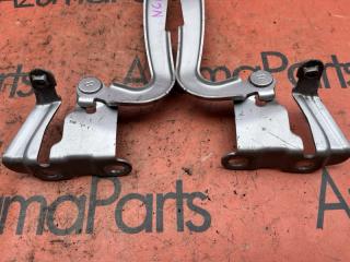 Петля капота TOYOTA RACTIS NCP100 4 ракурс Петля капота TOYOTA RACTIS NCP100 4 ракурс