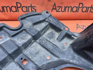 Защита двигателя правая TOYOTA VITZ KSP130 51441-52180 3 ракурс