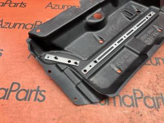 Защита двигателя правая TOYOTA VOXY ZRR80G 51441-28181 2 ракурс