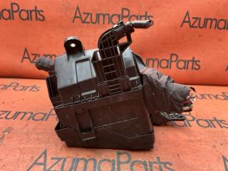 Блок предохранителей TOYOTA AQUA MXPK11 M15A 5 ракурс