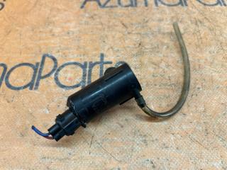 Насос омывателя TOYOTA VOXY ZRR70W 85330-60140 1 ракурс Насос омывателя TOYOTA VOXY ZRR70W 85330-60140 1 ракурс
