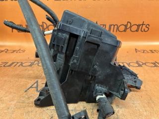Блок предохранителей TOYOTA PRIUS ZVW30 2ZRFXE 3 ракурс
