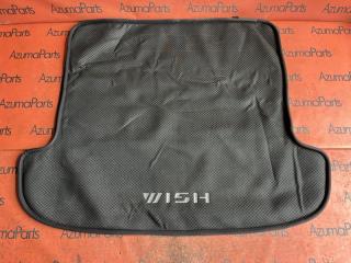 Коврик багажника TOYOTA WISH ZNE10G 1 ракурс
