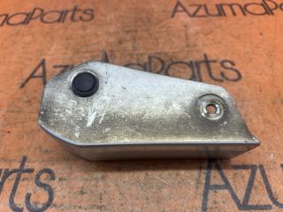 Накладка на крыло правая передняя TOYOTA VOXY ZRR70W 76902-28060 3 ракурс