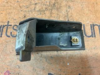 Накладка на крыло правая передняя TOYOTA VOXY ZRR70W 76901-28060 4 ракурс