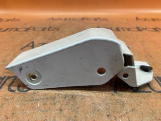 Накладка на крыло левая передняя TOYOTA NOAH ZRR70W 76902-28060 2 ракурс